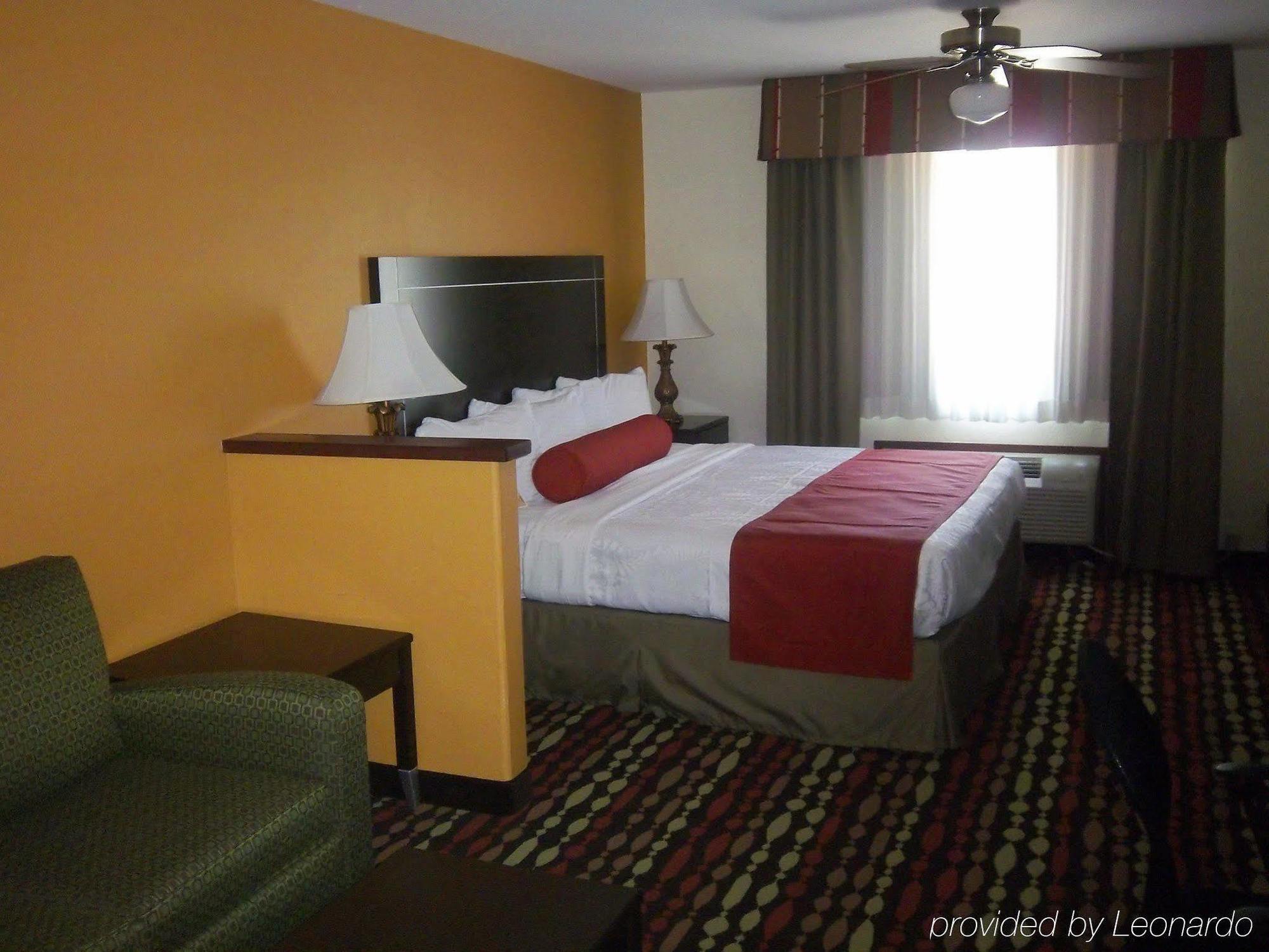 Best Western Greentree Inn & Suites Мур Экстерьер фото